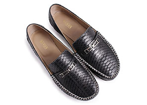 item026_1.jpg+102